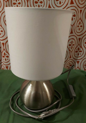 Kleine tischlampe von edi - kleine,