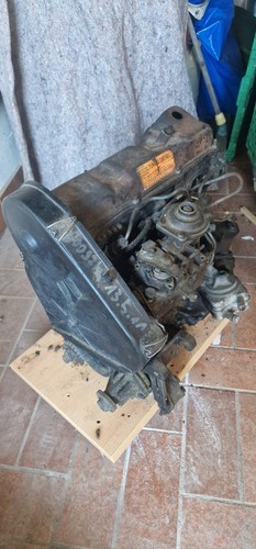 Motor mit 6 - motor,