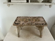Alter kleiner Schemel Shabby
