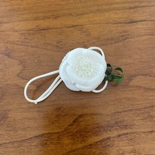 Blumen Anstecknadel Bräutigam Hochzeit- Tüll m. Myrte - Weiß