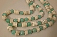 Echte Neon Jade , Heishi-Perlen und Muschel