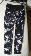 schwarz-weisse Leggins von H&M