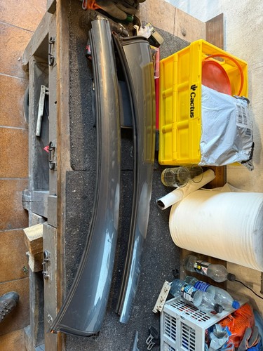 Dachholm links und - , rechts