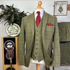 Brook Taverner Yorkshire Moon