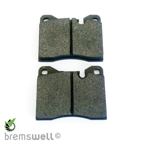 Bremsbelagsatz 04384833