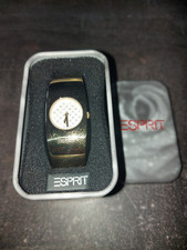 Esprit zierliche Damen Armbanduhr Goldfarbend Spangenarmband