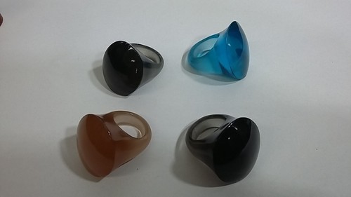 Große farbige ringe aus - große,