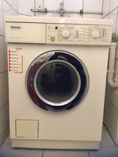 Miele Novotronic WT945 Waschtrockner - Ersatzteil, defekt mit Fehlerliste!