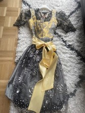 Astrid Söll Dirndl samt grün 