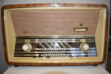 Röhrenradio Quelle Simonetta