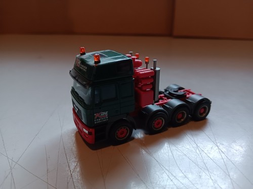 Herpa man f2000 - man,