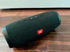 JBL Charge 3 Tragbares Lautsprechersystem - Black mit neuem AKKU!