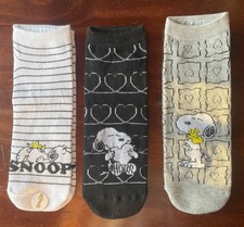 3 er Pack  Snoopy & Woodstock Sneaker Socken - Gr. 39 - 42 -