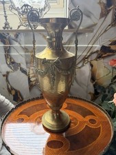 Antike vase aus metal - antike,