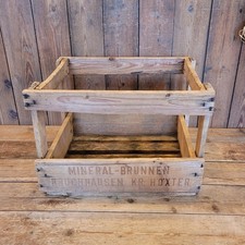 alte Holzkiste Mineral -