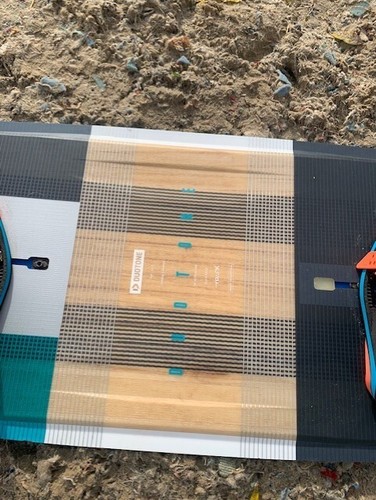 Kitesurfboard und liquid force - kitesurfboard,