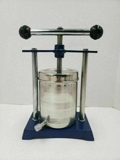 Tinktur Presse Kräuter Käse