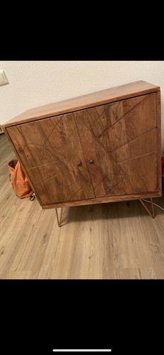 sideboard