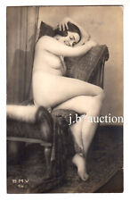Paris LÄCHELNDE NACKTE AUF KANAPEE Aktfoto * Vintage 1920s Foto-AK