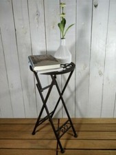 Klapptisch aus Metall im