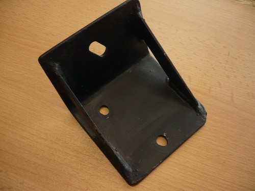 Trabant haltebock getriebe - haltebock,