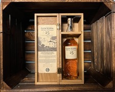 Glen Scotia 25 Whisky in einer schicken Holzbox, abgefüllt am 17.10.2019, 0.7 Lt