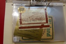 Weinetiketten Sammlung über