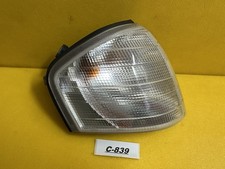 Blinker Vorne rechts  Weiß Mercedes C-Klasse S202 W202