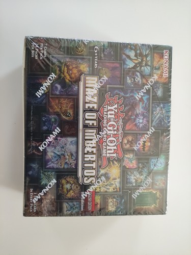 Display maze of - yu-gi-oh,