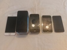 Konvolut, 12 IPhones, 1Pod als Ersatzspender, wird als Defekt angeboten.