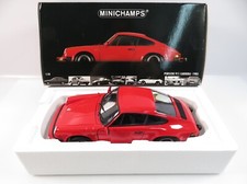 1:18 Minichamps B100063021