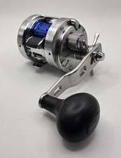 Shimano Calcutta Conquest 300 Type J Baitcastrolle Rechtshand aus Japan