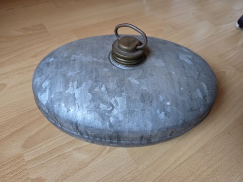 Alte verzinkte wärmeflasche - alte,
