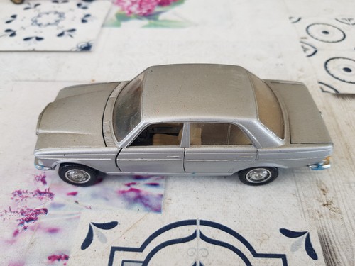 Cursor mercedes 300 - cursor:,