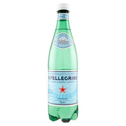 Mineralwasser mit kohlensäure - mineralwasser,
