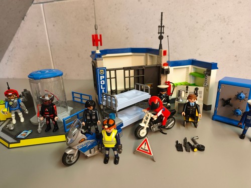 70368 70009 polizei station - 70368,