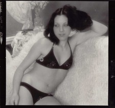 Erotik Frau in Bikini Session