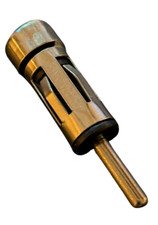 Car radio antenna adapter