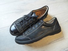 sehr schöne, bequeme Halbschuhe von Finn Comfort Gr. 42 Echtleder  Neu