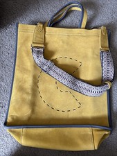 Coccinelle Shopper Velour Gelb