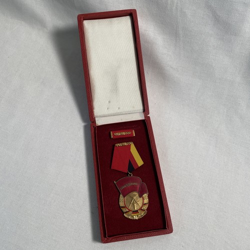 Ddr medaille orden - ddr,