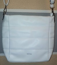 EMILY & NOAH @ Tasche @