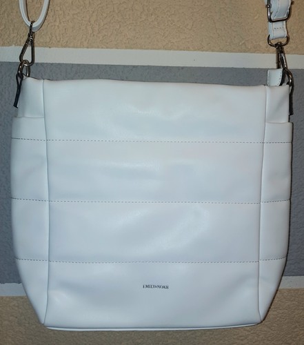 Emily noah tasche - emily, @