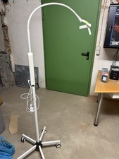Untersuchungsleuchte mobile Diagnostikleuchte Untersuchungslampe LED Leuchte