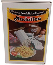 Börner Nudelfee Manuelle Nudelmaschine Weiß mit 7 Formeinsätzen