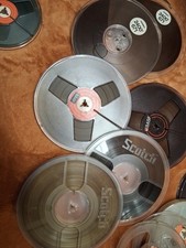 19 Tonbandspulen und