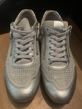 Damen ❤️ KENNEL SCHMENGER