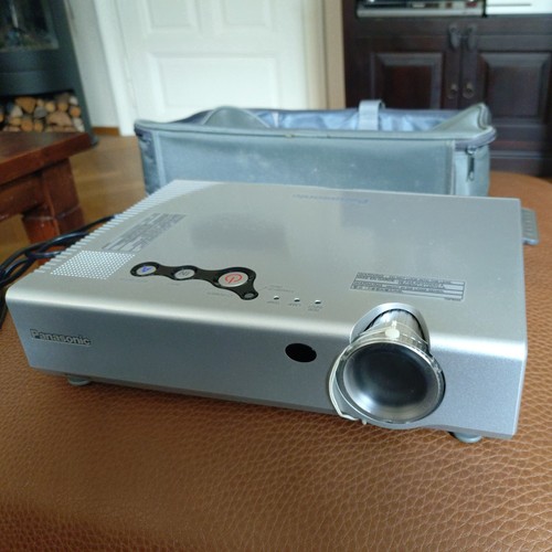Panasonic lcd projektor - panasonic, beamer