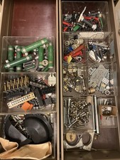 Großes Elektronik Technik