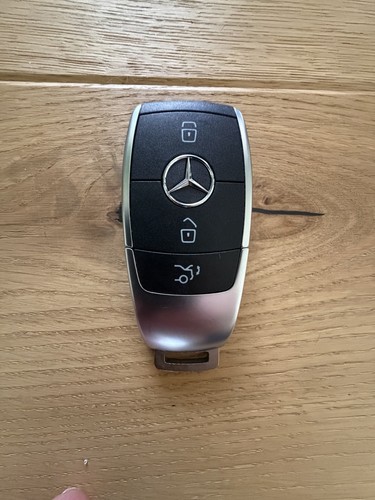 Mercedes w205 klasse - c, s205